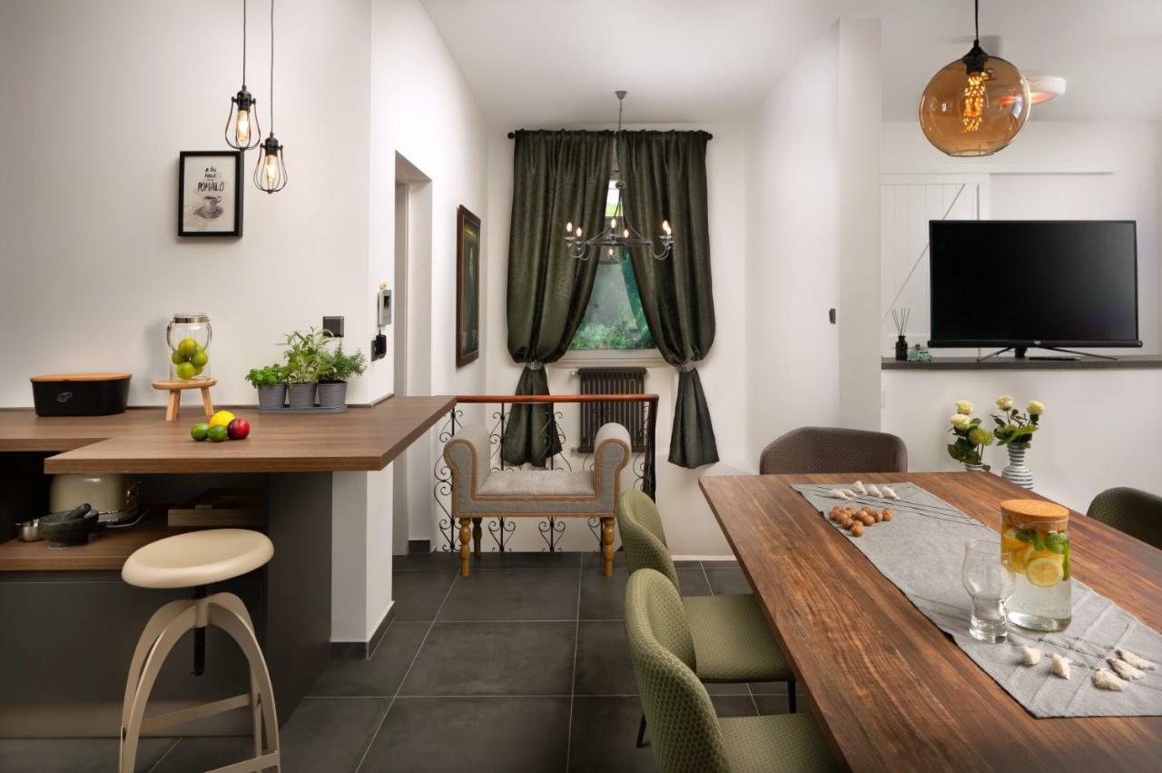 Apartment Altana With Free Parking Pula Zewnętrze zdjęcie